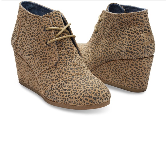 toms cheetah booties